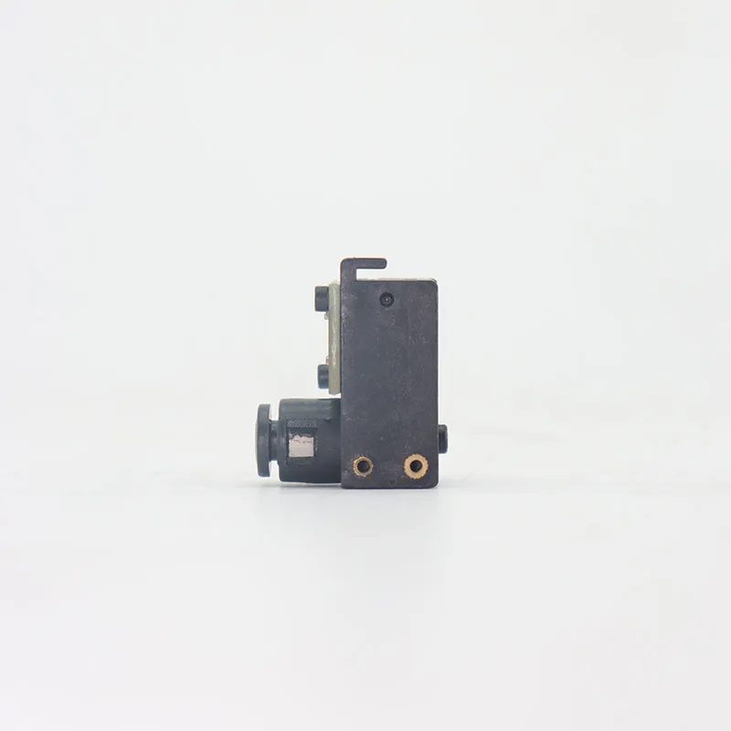 qidi-tech-q1-pro-capteur-de-fin-de-filament image 1