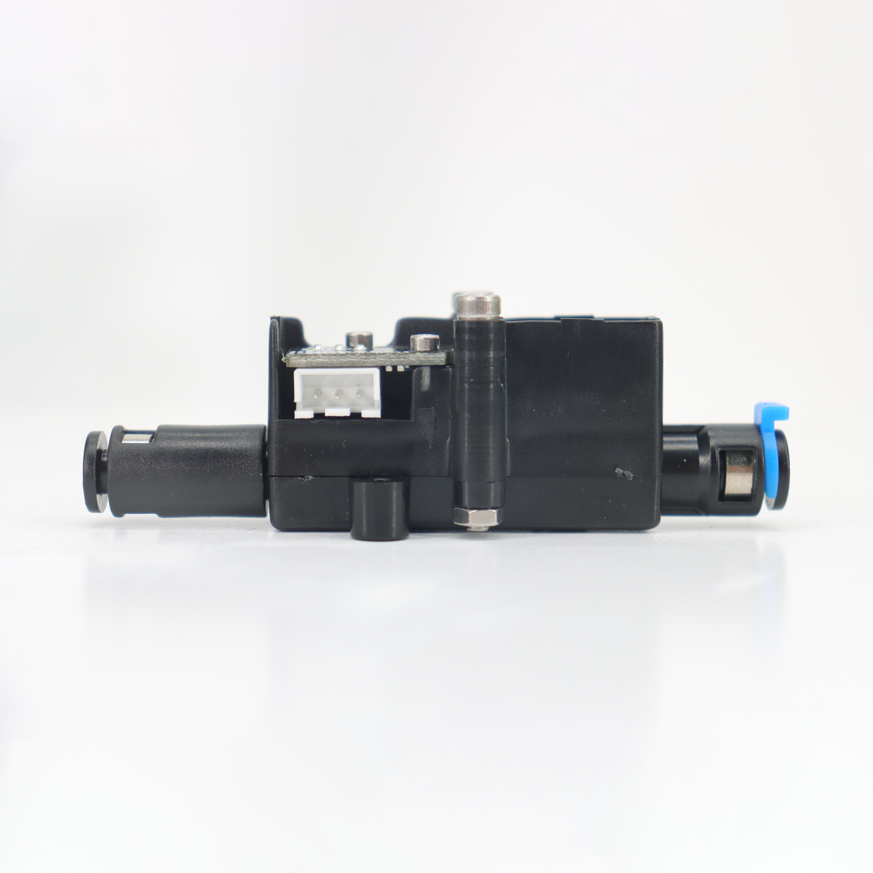 qidi-tech-q1-pro-capteur-d-enchev-trement-de-filament image 2